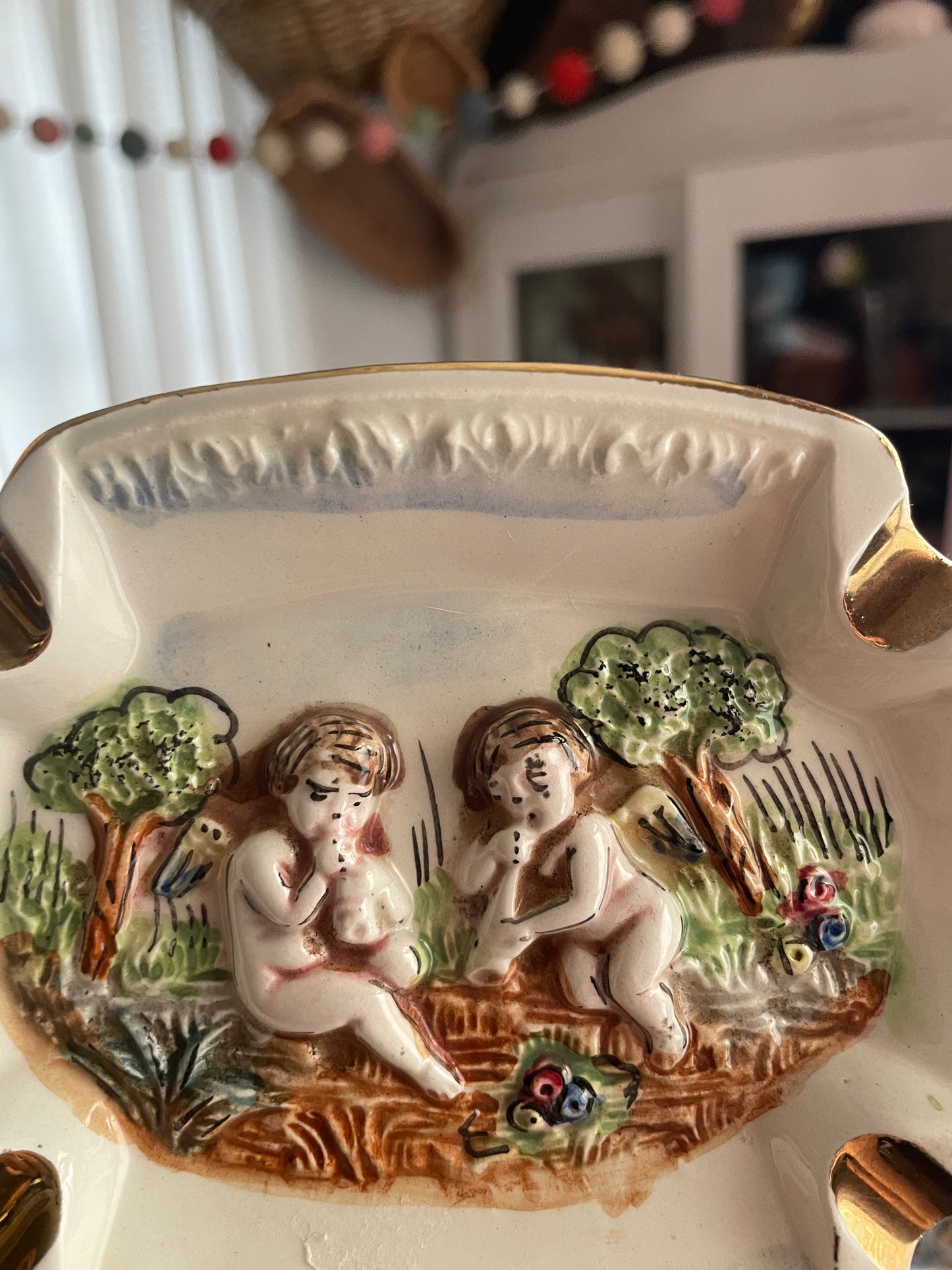 R. Capodimonte Hand-Painted Cherub Ashtray – Made in Italy (Blue Edge)