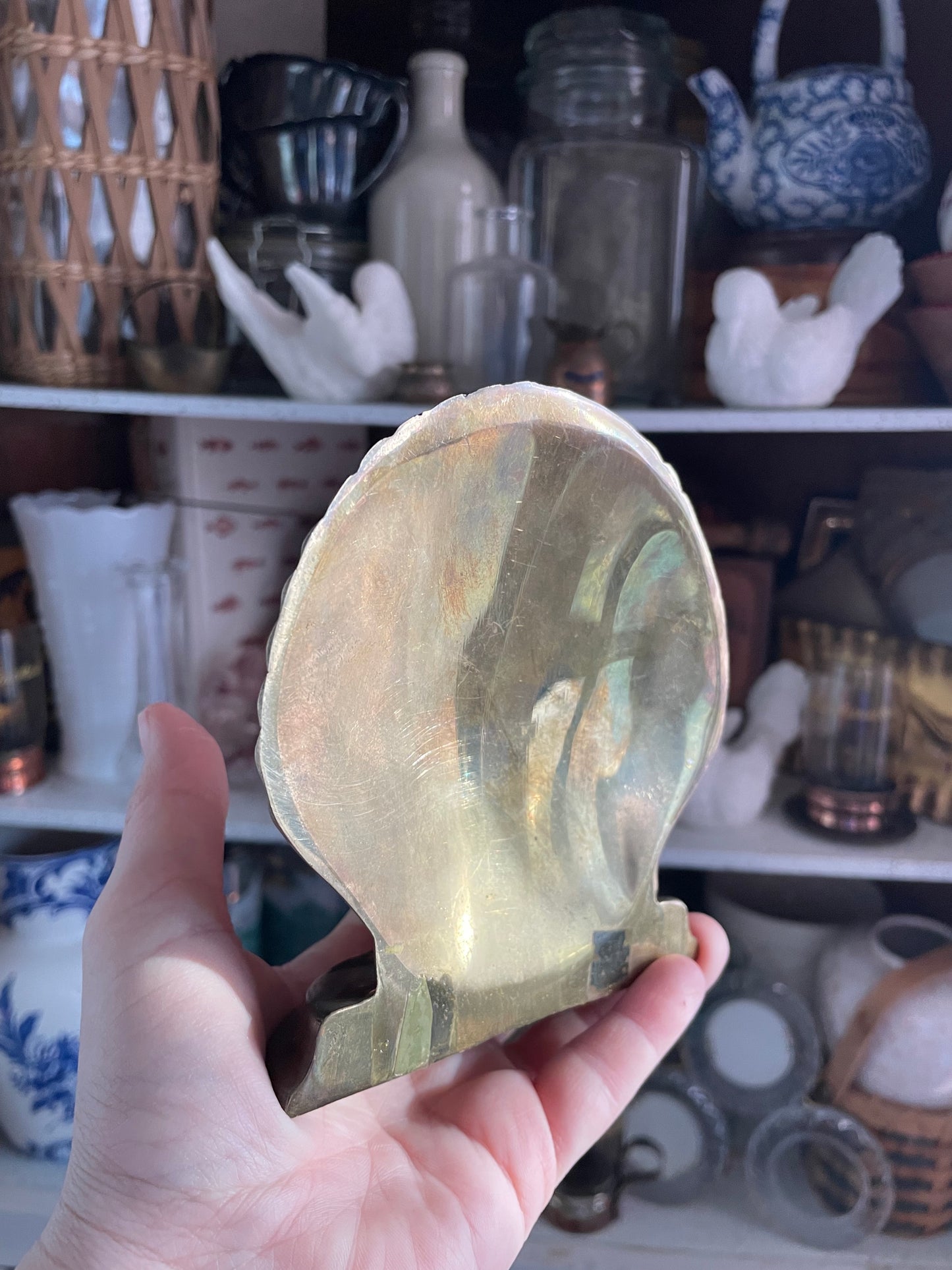 Vintage Brass Clamshell